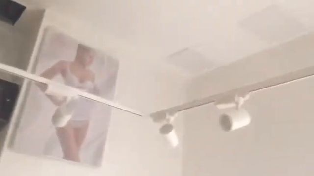 Монтаж шинопроводов в ТРЦ ВЕГАС в отделе БЛИСС ЧАСТЬ 5 смотреть онлайн