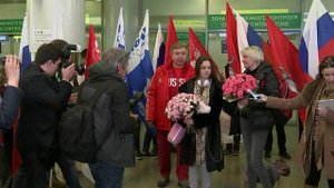 Россиянка Евгения Медведева привезла с Чемпионата ...игурному катанию "золото" и два мировых рекорда