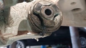 Замена сайлентблоков задней балки опель Opel Kadett