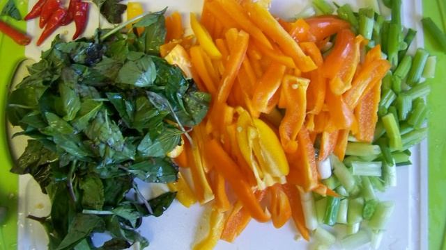 Свинина жареная с болгарским перцем