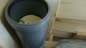 Вентиляция Басту. Приточная и выходная вентиляции. Приток воздуха под печь. Вывод трубы наружу.