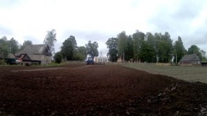 Высадка капусты самодельной рассадопосадочной машиной.