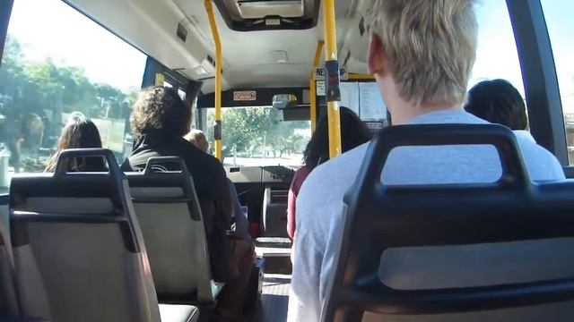 Stradbroke Flyer - Mercedes Benz LO814 (Alan B. Denning "Vario") смотреть онлайн