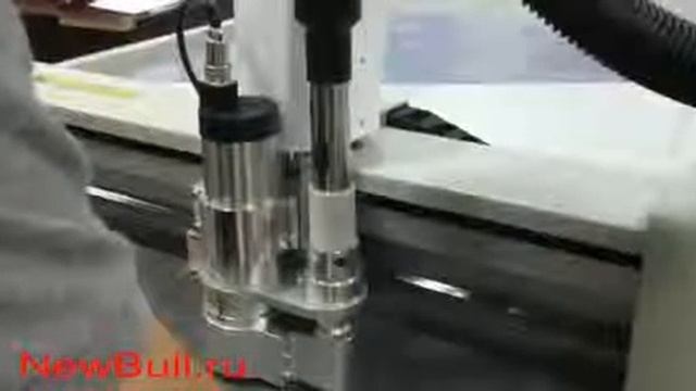 Планшетный режущий плоттер DCZ нарезает оргстекло, режущий плоттер и раскройщик смотреть онлайн