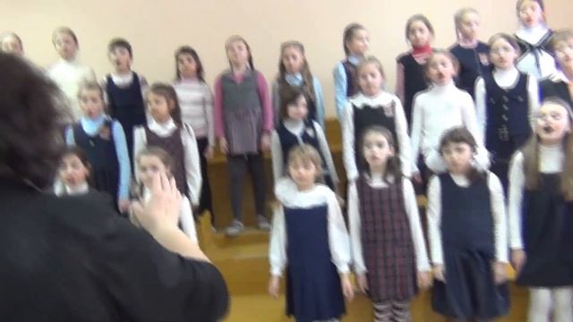 Хор Подснежник исполняют песню 'Снегири' смотреть онлайн