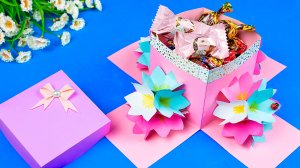 Подарок на 8 марта из бумаги  Подарочная коробочка с сюрпризом своими руками