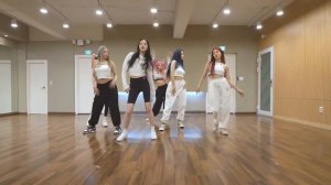 MOMOLAND X NATTI NATASHA 'Yummy Yummy Love' Dance Practice(Moving ver.)
