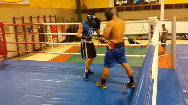 Спарринг 07 04 2014 Виталий Семенов Каганов 4 5 раунд