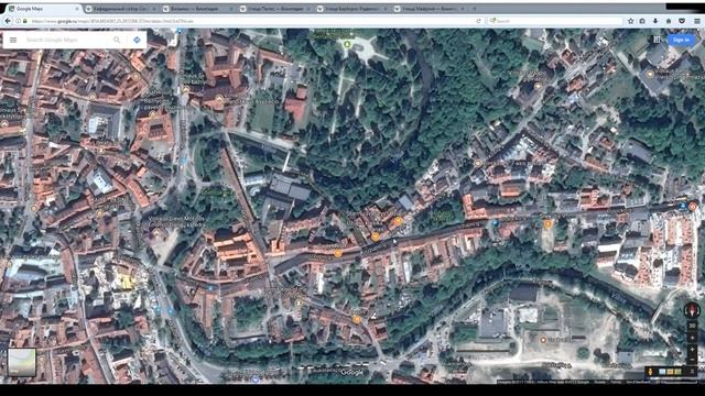 Вильнюс. Детская площадка в парке старого города смотреть онлайн