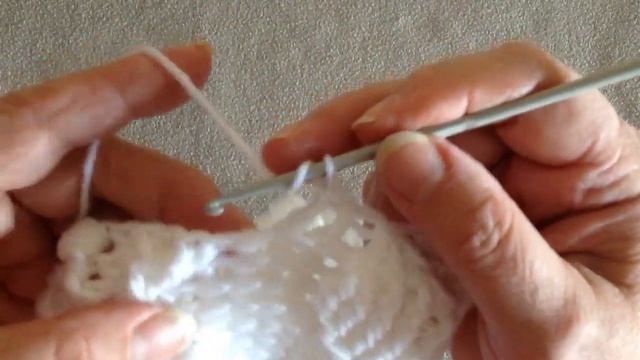 шапка с листьями крючком,часть 2 Вязание рельефными столбиками