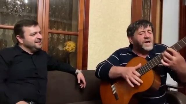 Шарав Аманатов и Изамутдин Идрисов. Старинные кумыкские песни на гитаре
