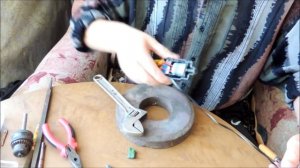 КАК СДЕЛАТЬ БЛЁСНА САМОМУ!? БЛЁСНА, НАВАГА, КОРЮШКА, ЗУБАТКА.