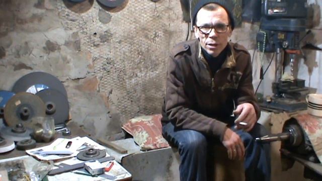 КАК И ГДЕ Я НАУЧИЛСЯ ДЕЛАТЬ НОЖИ смотреть онлайн