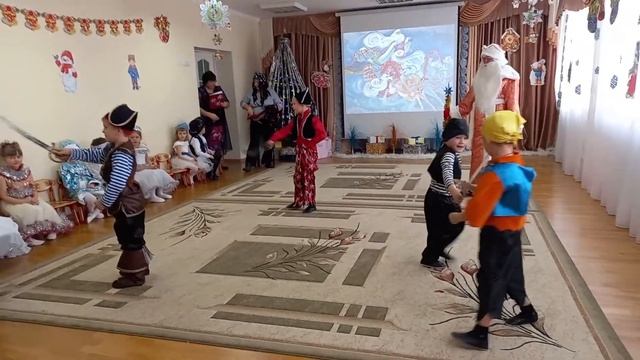 Новый год 2021 подготовительная группа смотреть онлайн