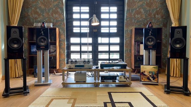 Dynaudio Contour 20 + Technics SL-1200G - Ortofon Cadenza Blue - Ear 834P phono box #01 смотреть онлайн