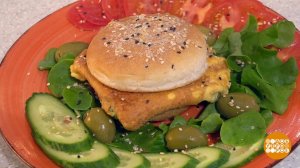 Бургер с омлетом на завтрак. Доброе утро. Фрагмент выпуска от 01.03.2021