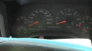 GMC Jimmy - Двигатель не проворачивается. Заклинил стартер? Залило свечи? В чем причина? Ответ есть