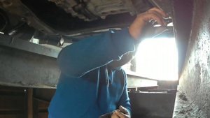 Nissan лиф замена масла и антифриза Ниссан лиф