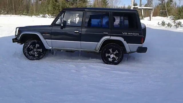 Pajero_ Старый конь борозды не портит. смотреть онлайн