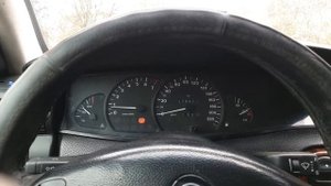 Опель омега б на холодную не набирает обороты