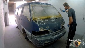 Покраска Hyundai Grace сверхпрочным покрытием Raptor U-pol в темно-синий цвет