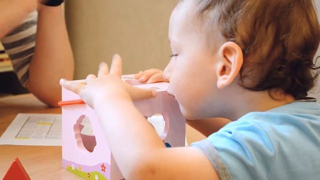 Первый день во "Взмахе у моря". Лучший праздник - 1 сентября - в англоязычном детском саду смотреть онлайн