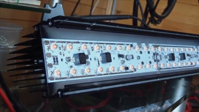 Полноспектральный светодиодный светильник для теплиц. Разработка Игоря Маслова. смотреть онлайн