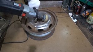 Восстановление ржавого  диска ВАЗ  1979 года / как экспонат   /   Rusty Spare Wheel Restoration
