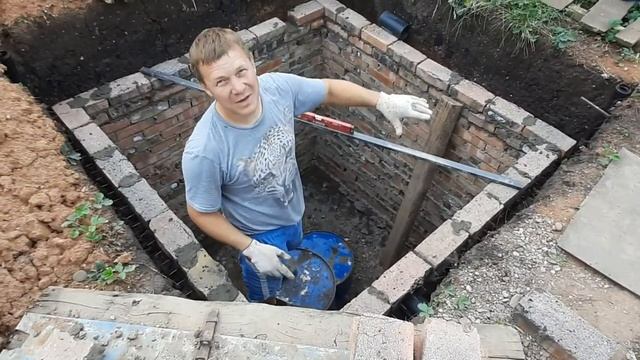 Выгребная яма. Септик. Своими руками.