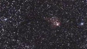 Млечный Путь и туманность "Череп и кости"