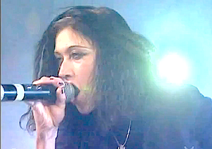 Это был ее очень сильный взлет? - Линда с песней Я ВОРОНА ? или ?