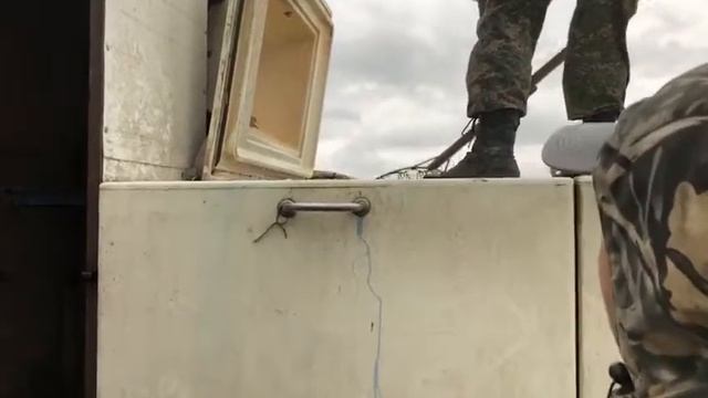 Зарыбление карпом в КРХ "Парамоново" смотреть онлайн