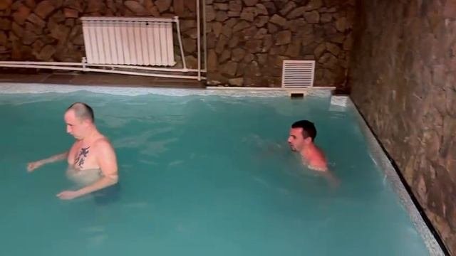 Бассейн
