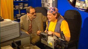 Городок  - 2001  - эпизод 6 -  Профессия репортёр