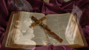 Я молитву свою обращу к живым и павшим....