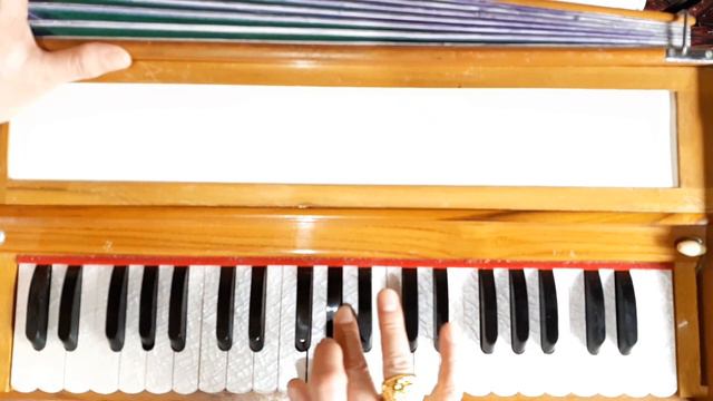 Az panja ai man chak Ahmad Zahir school Learning harmonium آموزش هارمونیه از پنجه من چاک (128)
