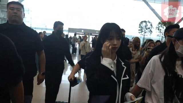 에스파 카리나 '넘사벽 패션센스' [STARPIC] / aespa KARINA   Departure- at  Incheon Airport 20230612