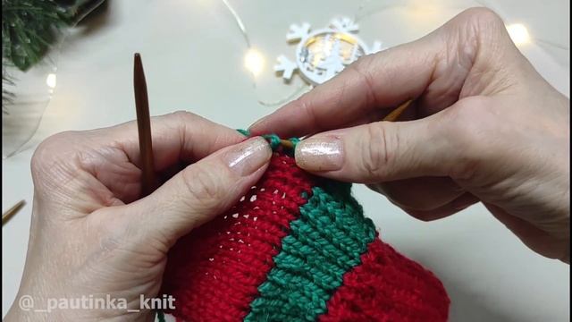 Классный Подарок Новогодние Носочки на Любой Размер #_pautinka_knit #носкиспицами #носки #носочки