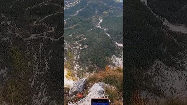 Smallest Wing ever foot launched   #adventuresport #basejump