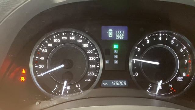 Lexus IS250 неровно работает двигатель, пропуски смотреть онлайн
