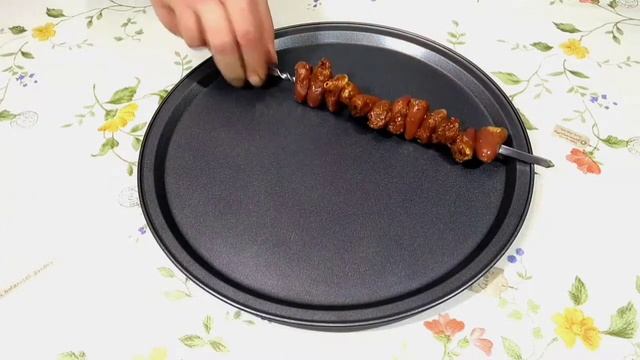 Шашлык из куриных сердечек и печени в элетро шашлычнице.