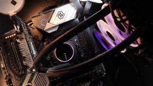 ATTENTION: Expensive SILENCE BEAST! -- Fractal Design Celsius+ S36 Prisma