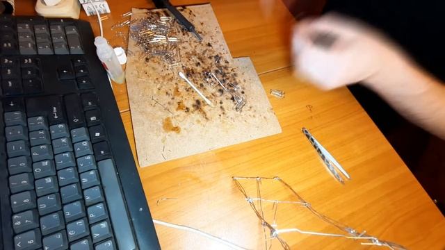 Велосипедист из скрепок смотреть онлайн