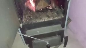 Что делать с крошкой торфобрикета? Как закладывать в котел? #отоплениевдоме