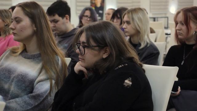 Форум Визуальная идентичность | Дайджест смотреть онлайн