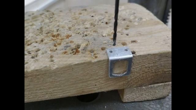 ЭФФЕКТИВНАЯ 1+1 АНТЕННА В ЗАМЕН ШТАТНОЙ РЕЗИНКИ НА ДИАПАЗОНЫ 144МГц 433МГц 446 МГц (часть1) смотреть онлайн