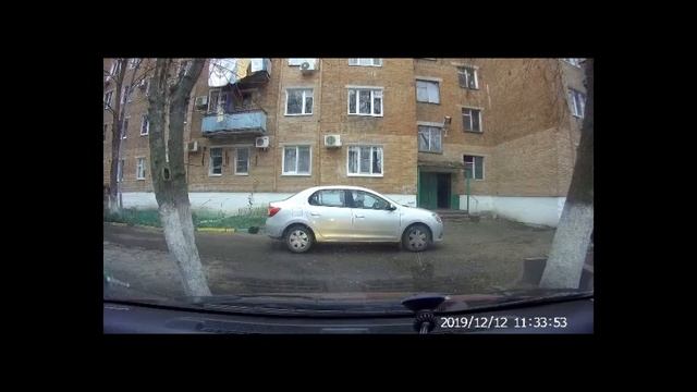 Жильцы устроили разборки за парковку в Авиагородке, 34 смотреть онлайн