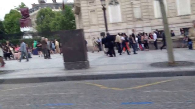 Place de l'Etoile July 4, 2013 смотреть онлайн