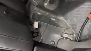 Автомобиль под такси. Чехлы на Хендай Соната 8. Установка авточехлов Hyundai Sonata 8 2020-