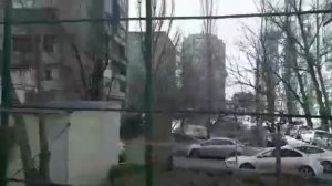 Закатали в асфальт! Вместо безопасного тартанового покрытия детскую площадку в Ростове-на-Дону